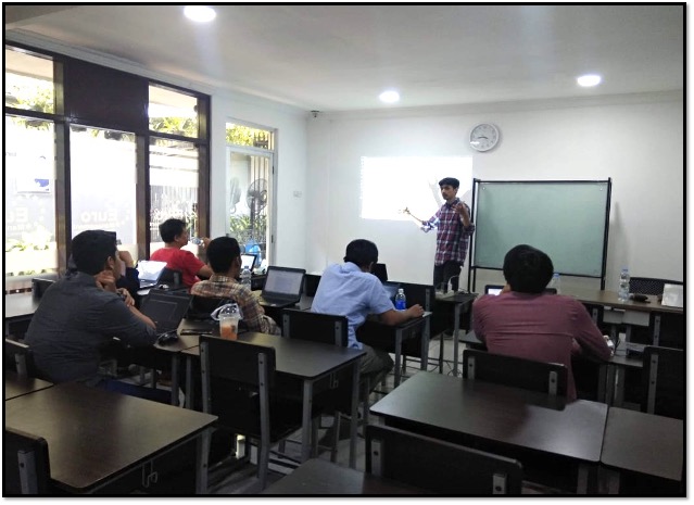 AlphaXAcademy - an AlphaTechnium training center